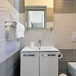 Dora Apartment