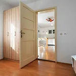 Apartment Dora Murter